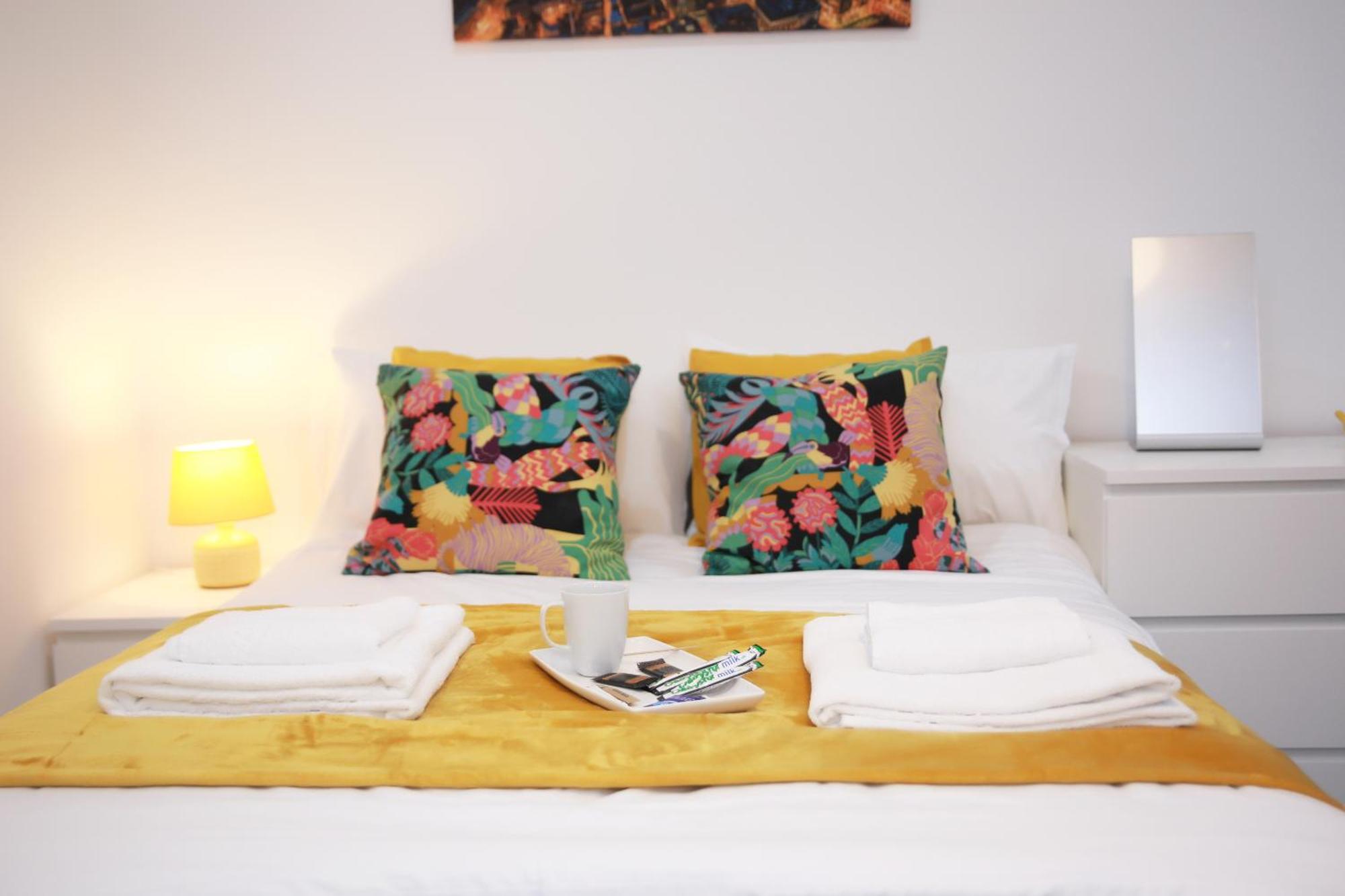 South Harrow Apartment London Bagian luar foto