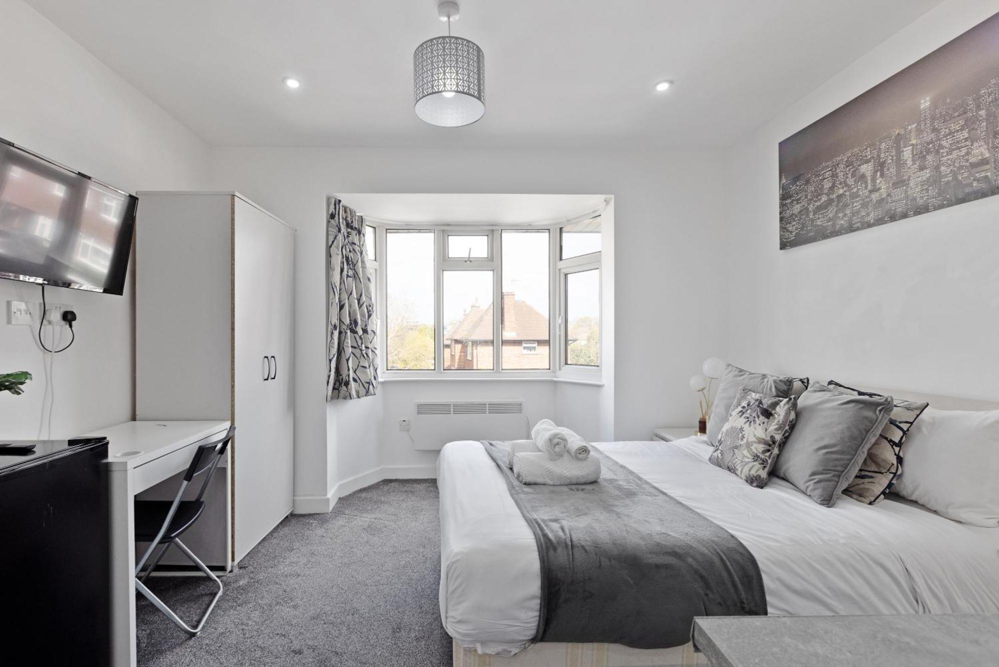 South Harrow Apartment London Bagian luar foto